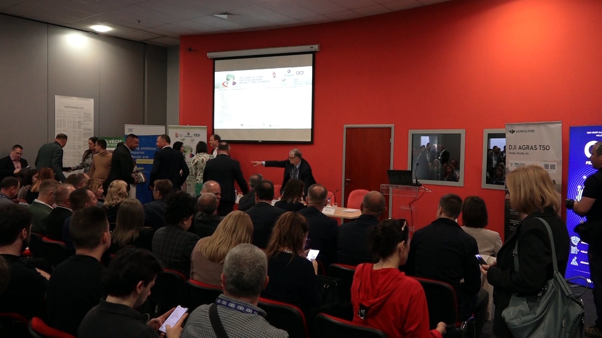 Novi Sad,  predsednik Skupstine AP Vojvodine Balint Juhas, otvara konferenciju Inteligentna resenja za poljoprivredne preduzetnike, pokrivanje